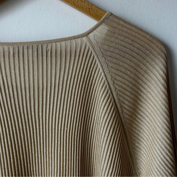 Elizabeth & James gold beige plissé top / tunic XS/S - Picture 5 of 6